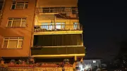 Üsküdar'da Balkon Çökmesi: 4 Katlı Bina Tahliye Edildi, Kolonlarda Çatlak Tespit Edildi