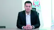 TESPAM Başkanı Akyener: İran Hürmüz Boğazı'nı Kapatabilir, Petrol Fiyatları Sınırlı Kalıyor