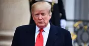 Trump'tan Petrol Yaptırımlarına Muafiyet Açıklaması: ABD'nin Ham Petrol İhracatına İzin Verildi