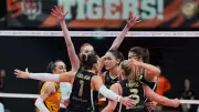VakıfBank - Eczacıbaşı Finali Başladı! Canlı Yayın Kanalı Açıklandı