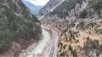 Adana'da Heyelan Islahı ve Tünel Projesi Başlıyor: Başkanlar Detayları Açıkladı