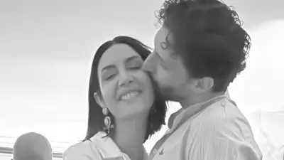 Ahu Yağtu ve Bora Cengiz'den Romantik Kare: Aşk Gözlerden Kaçmadı