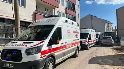 Aksaray'da Otomobil ile Özel Halk Otobüsü Çarpıştı: 4 Kişi Yaralandı