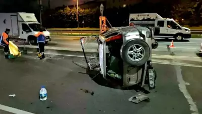 Alkollü Sürücü Viyadükte Cipe Çarptı, Trafik Felç Oldu