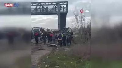 Ankara'da Halk Otobüsü Kaza Yaptı: 4 Kişi Hayatını Kaybetti, 13 Kişi Yaralandı