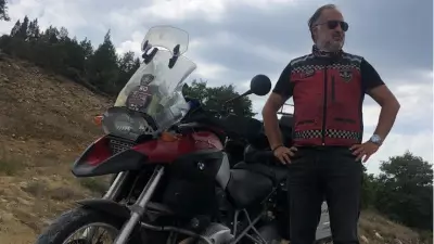 Ankara'da motosiklet kazası: Kulüp başkanı tabelaya çarparak öldü