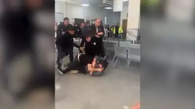 Şanlıurfa'da Hastanede Bıçaklı Kavga Sonrası Tekmeli Yumruklu Arbede Yaşandı