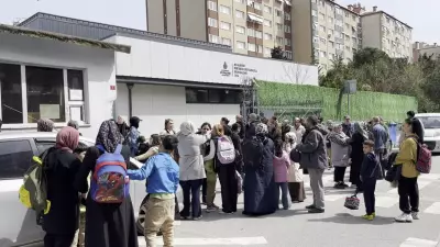 Ataşehir'de Okul Kantininden Tavuk Döner Yiyen Öğrenciler Zehirlendi: Panik ve Hastane Sevkleri