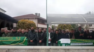 Aynı mahallede acı tesadüf: İki komşu 2 saat arayla kalp kriziyle öldü