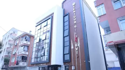 Bağcılar'da Yeni Bilgi Evi Açıldı: 25 Bin Öğrenciye Ücretsiz Eğitim