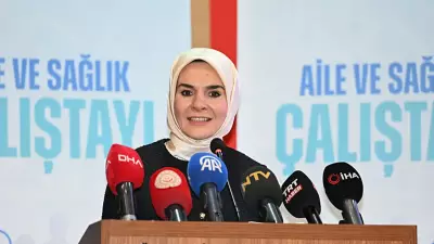 Bakan Göktaş: 'Aile Desteklendikçe Toplum Sağlamlaşır' Dedi ve Sosyal Medya Düzenlemesini Açıkladı