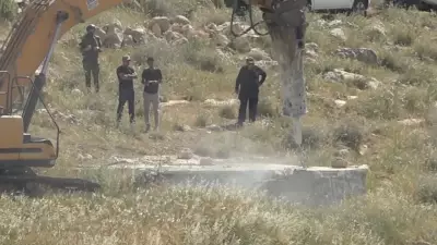 Batı Şeria'da İsrailliler baba ve oğlunu darp etti: 2 yaralı