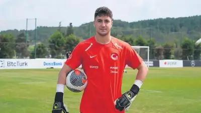 Beşiktaş'ta kaleci rotasında iki yerli alternatif: Deniz Ertaş ve Muhammed Şengezer