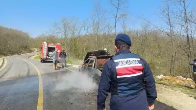 Bilecik'te otomobil alev alev yandı: Maddi hasar var
