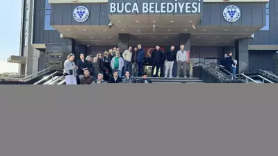 Buca Belediyesi memurları alacakları için iş bıraktı