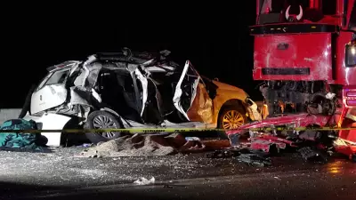 Burdur'da Otomobil ile Kamyon Çarpıştı: 1 Ölü, 4 Yaralı