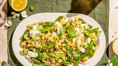 Burrata ve Şeker Bezelyeli Bahar Makarnası Tarifi: Baharın Lezzet Şöleni