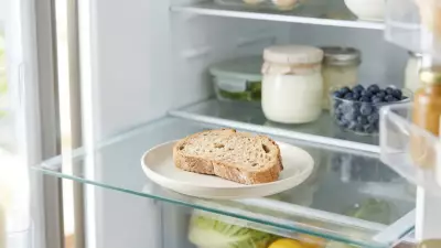 Buzdolabı Kokusuna Doğal Çözüm: Bayat Ekmek Mucizesi