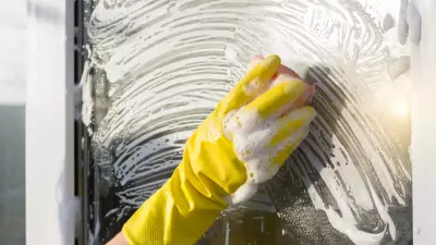 Cam Silerken Suya 1 Kaşık Atın! Ne İz Kalıyor Ne Toz: Sır Mısır Nişastası