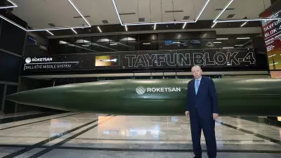 Cumhurbaşkanı Erdoğan, ROKETSAN'da Tayfun Blok-4 Füzesini İmzaladı