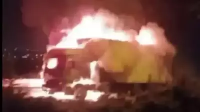 Diyarbakır-Silvan Karayolunda Seyir Halindeki Tırda Yangın Çıktı