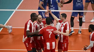 Efeler Ligi final serisi 3. maçında Ziraat Bankkart şampiyonluğa yakın