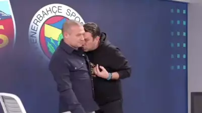 Fırat Aydınus, Kayserispor-Fenerbahçe'deki Tartışmalı Pozisyonu Canlı Yayında Açıkladı