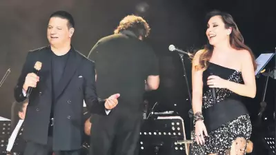 Funda Arar'dan Kubat'a Şaşırtan İltifat: 'Çok Gençleştin' Dedi!