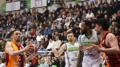 Galatasaray MCT Technic, deplasmanda Merkezefendi'yi 90-80 yendi