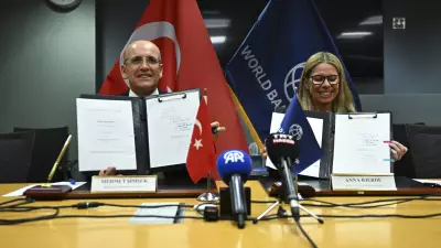 Hazine Bakanı Şimşek, Dünya Bankası'ndan 1,67 Milyar Euro'luk İstanbul Demiryolu Projesi İçin İmza Attı