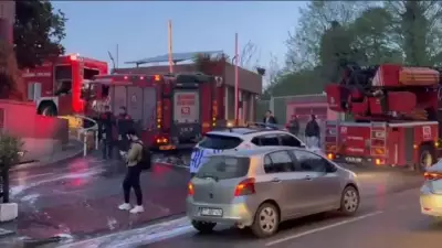 Şişli'de park halindeki elektrikli otomobil alev aldı