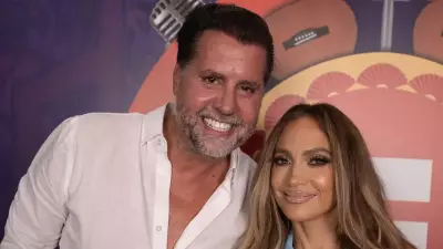 Jennifer Lopez'in Türk Tasarımcısı Şafak Çak Boşanıyor! Geçmiş Silindi