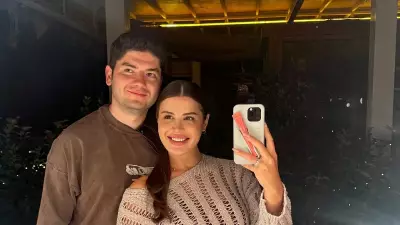 Kafalar Ekibinde İkinci Bebek Heyecanı: Atakan Özyurt ve Selen Kaldırım Müjdeyi Verdi!