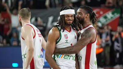 Karşıyaka'da Young sakatlığı: Tofaş maçında forma giymesı zor