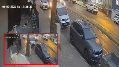 Kocaeli'de Şok Eden Kaza: 4 Araca Çarpan Araç Marketi İşgal Etti