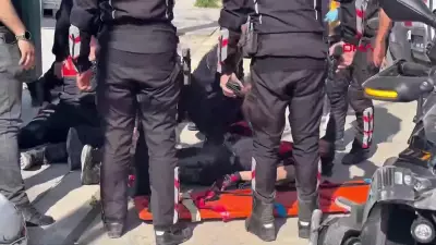 Malatya'da motosikletle otomobil çarpıştı: 2 polis yaralı