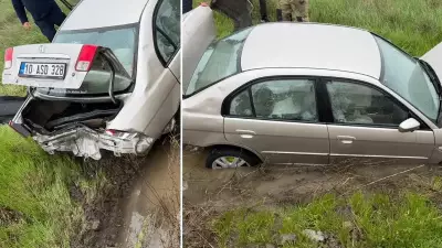 Manyas'ta Otomobil Yoldan Çıkıp Yuvarlandı: 3 Kişi Hafif Yaralandı