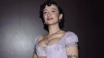 Melike Şahin anne oluyor: Ünlü şarkıcıdan müjdeli haber