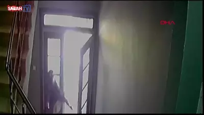 Ümraniye'de 2 kilo altın ve 60 bin Euro çalan hırsız kamerada