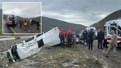 Mustafa Minibüsü Devrildi: Çok Sayıda Yaralı Var