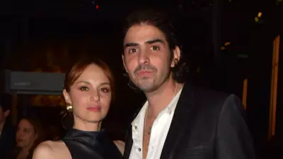 Nilperi Şahinkaya ve Baturalp Bekar Ayrılığında Dolandırıcılık İddiası: Yönetmenden Açıklama Geldi