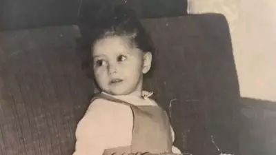 Şok Eden Çocukluk Fotoğrafı: Türkiye'nin Konuşulan İsmi Kim Çıktı?