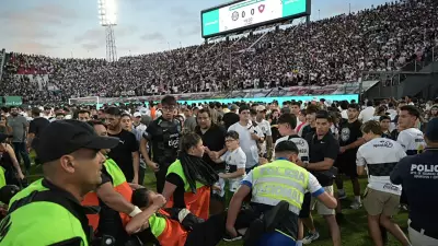 Paraguay'da Derbi Kaosu: Olimpia-Cerro Porteno Maçı Yarıda Kaldı, 100'den Fazla Gözaltı