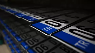 Plaka Yönetmeliğinde Devrim Gibi Değişiklik: Hatalı Plakalar Ücretsiz Yenilenecek