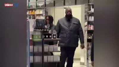 Rihanna'nın Koruma Görevlisi Ünlü Yıldızı Arkasında Unuttu!