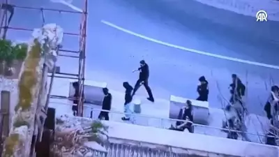 Rum Tarafından KKTC Vatandaşlarına Alçak Saldırı: Taş, Sopa ve Patlayıcı Atıldı