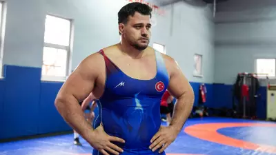 Rıza Kayaalp, Avrupa Şampiyonası'nda Ermeni Rakibini Tuşla Mağlup Etti