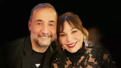 Semih Saygıner ve Şenay Gürler 12 Yıllık Aşklarını Kutladı