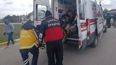 Sivas'ta Şiddetli Trafik Kazası: 4 Kişi Yaralandı