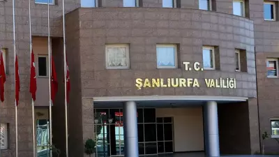 Siverek'te Okulda Şüpheli Kişi Polis Tarafından Etkisiz Hale Getirildi